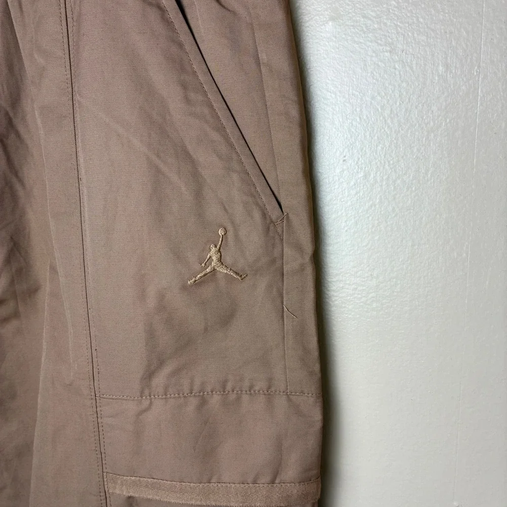 Jordan Essentials Mens Woven Cargo Pants Archeo Brown Large FN4539-223 NWOT